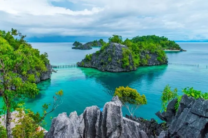10 Tempat Wisata di Sulawesi Terpopuler yang Wajib Dikunjungi