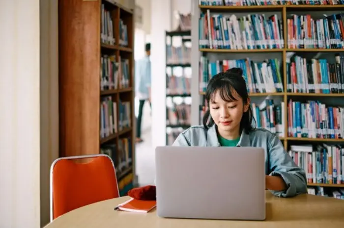 Mindset Penting untuk Mahasiswa Baru Sebelum Mulai Kuliah