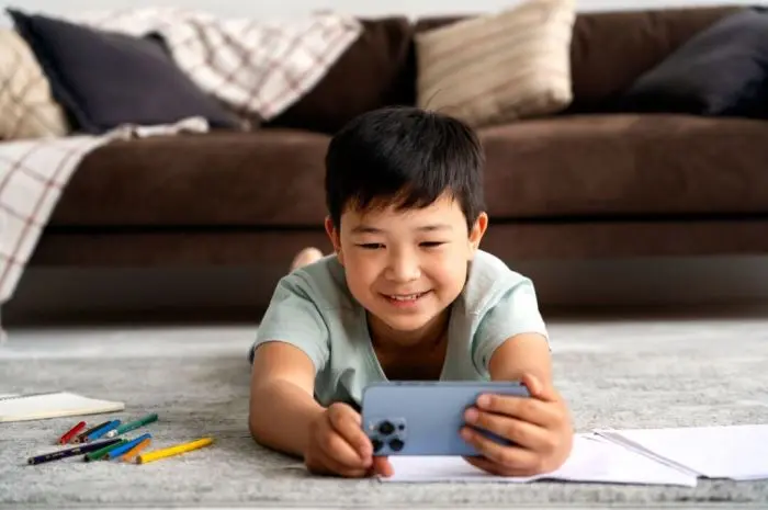 Strategi Efektif Mencegah Kecanduan Gadget pada Anak