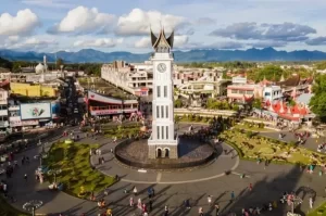 Tempat Wisata Menarik di Sumatera Barat yang Wajib Dikunjungi